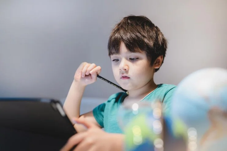 Legal scrutiny of children’s data with Kontract Genie