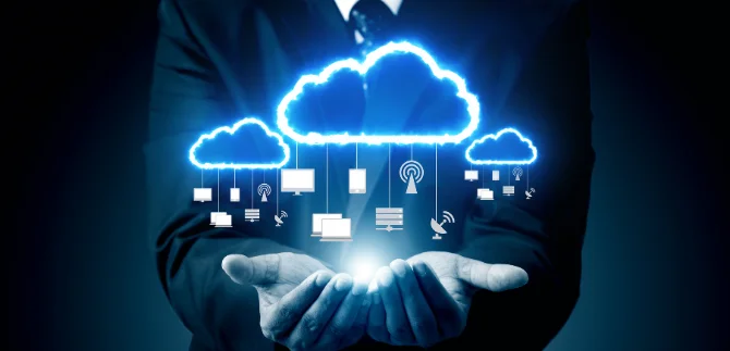 Specialist cloud computing contract drafting and review